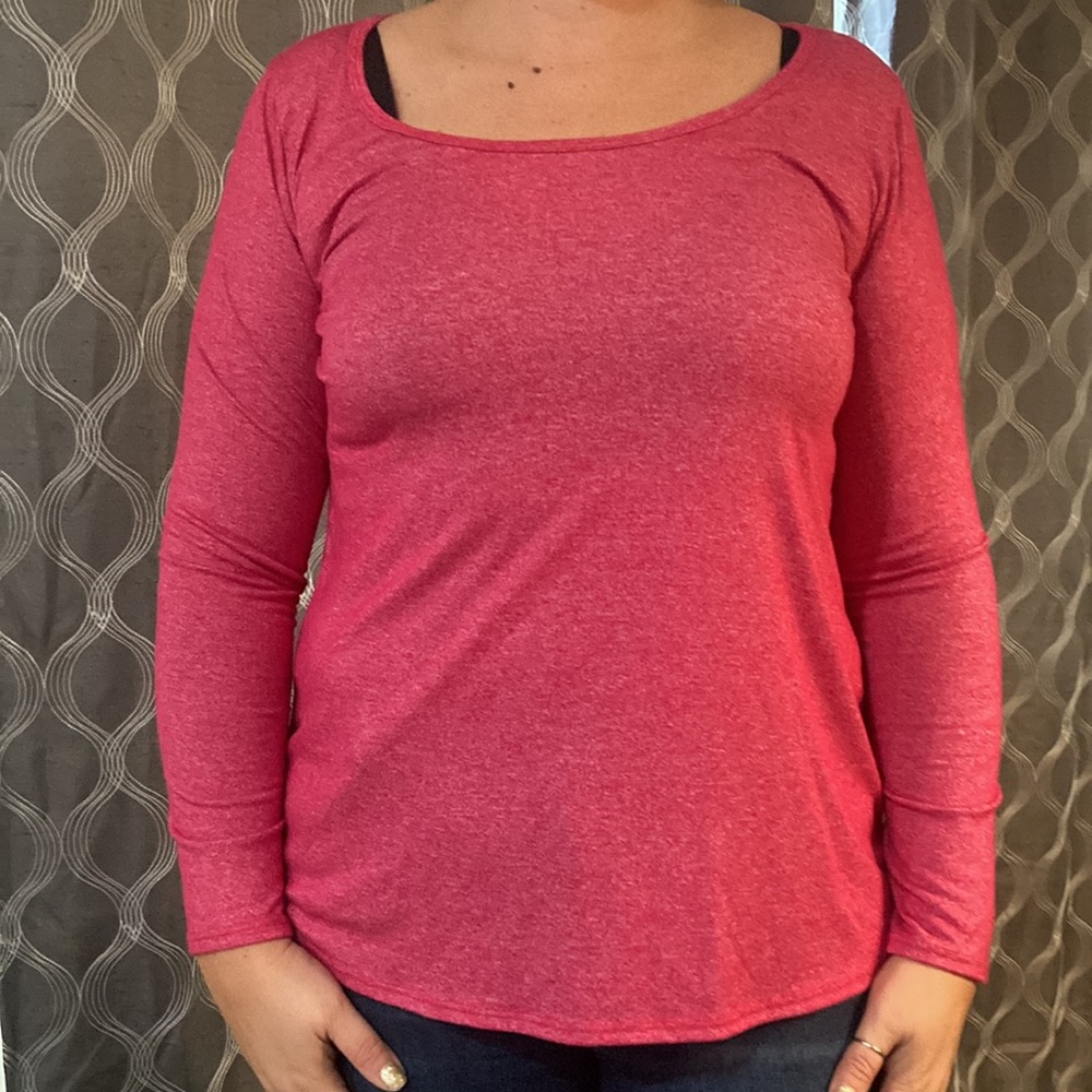 Lularoe Lynnae long sleeve tee heathered pink. Size L